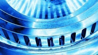 Rotor und Stator eines technischen Geräts in Nahaufnahme