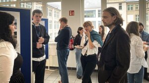 Gespräche bei der Postersession beim Social Waters Workshop