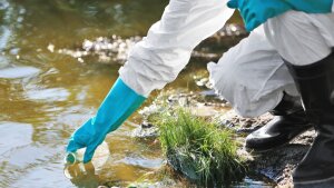 Wasserentnahme aus einem Fluss